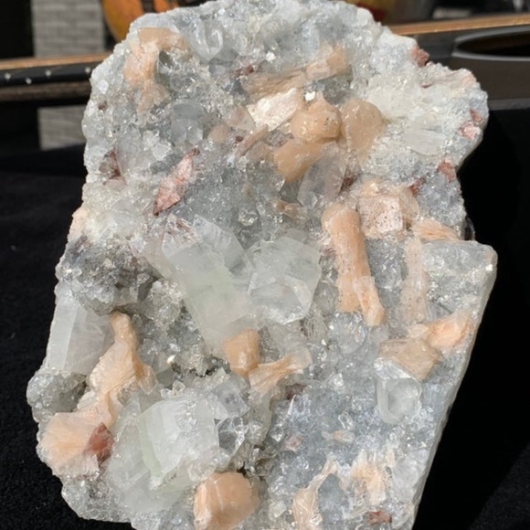 Lovely Stilbite Apophyllite Heulandite Crystal - Picture 3 of 10